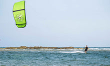 Load image into Gallery viewer, 2020 Hyde Aura 5.5M Red